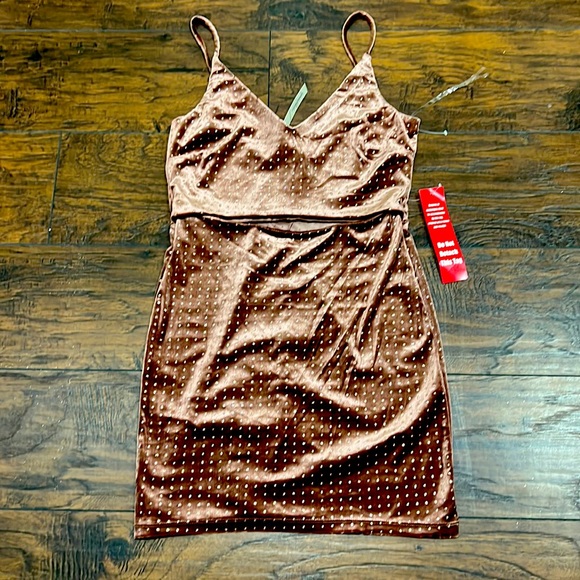 Velvet Party dress - Picture 1 of 5